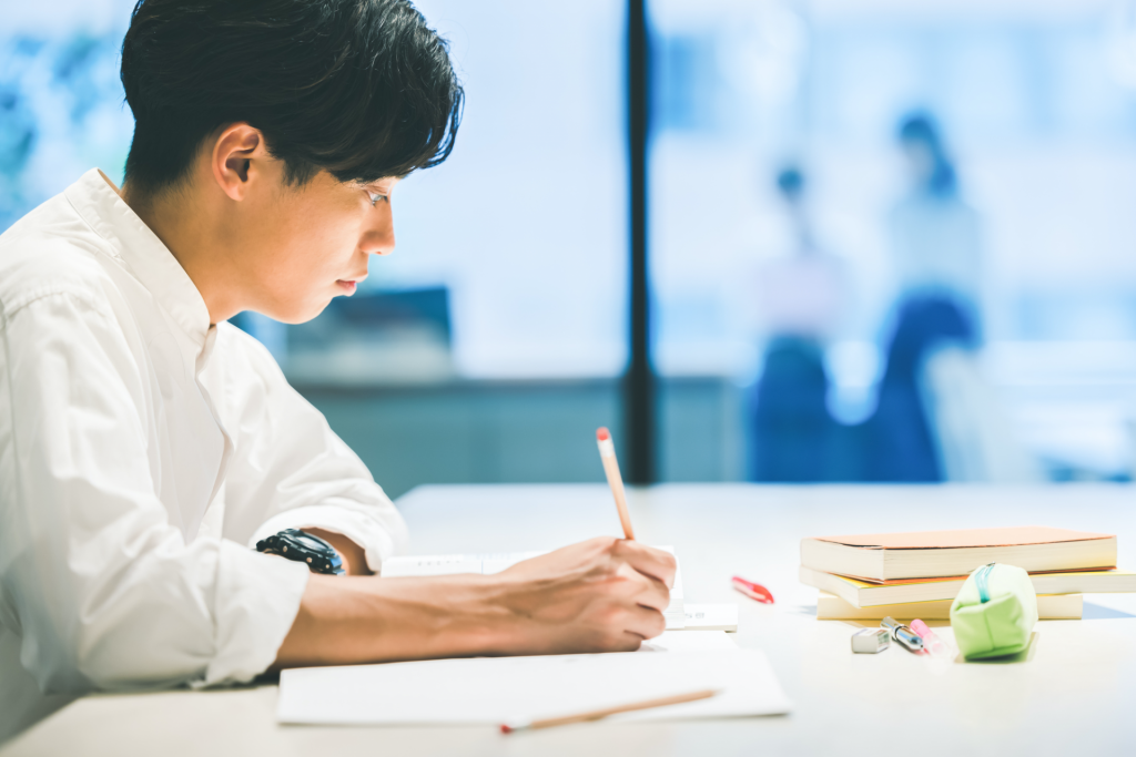 専門学校の夜間部のメリット